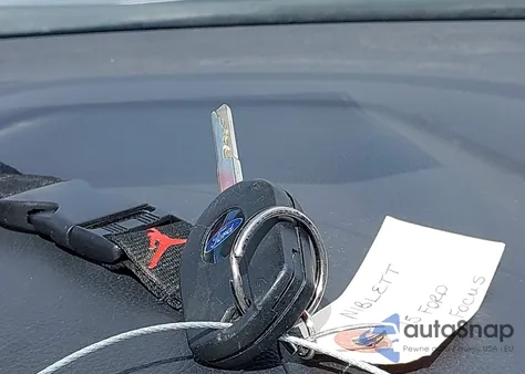 2015 Ford Focus Se из США, поврежденный, VIN 1FADP3K26FL282042